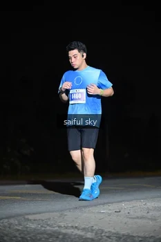 Runner Photo 4543635