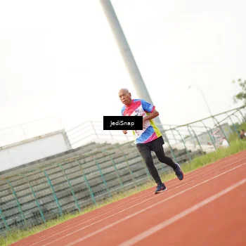 Runner Photo 4543643