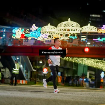 Runner Photo 4543654