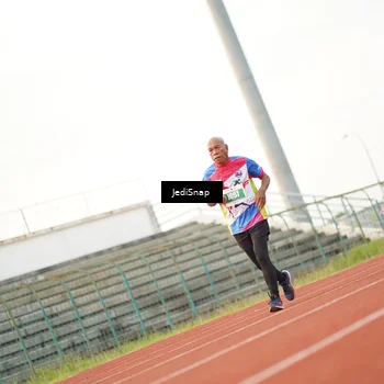 Runner Photo 4543659