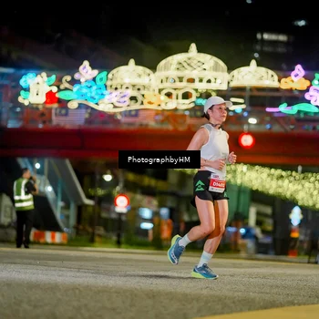 Runner Photo 4543665