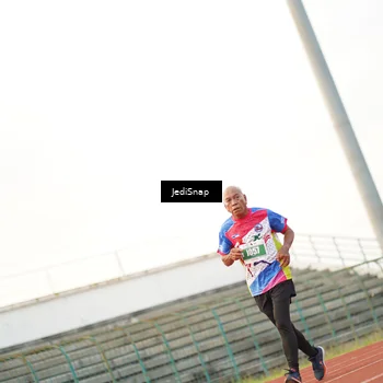 Runner Photo 4543670