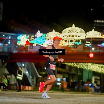 Runner Photo 4543675