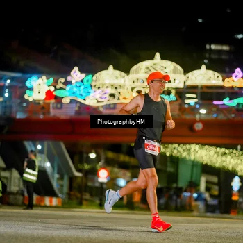 Runner Photo 4543693