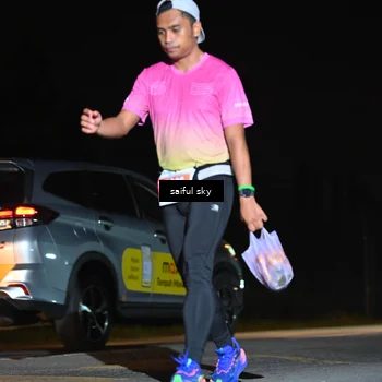 Runner Photo 4543699