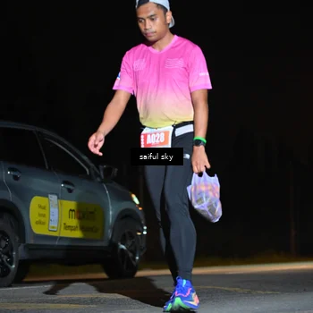 Runner Photo 4543702