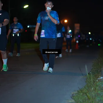 Runner Photo 4543704