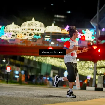 Runner Photo 4543713