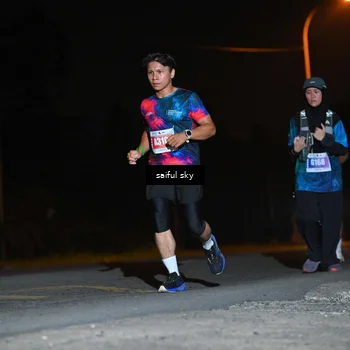 Runner Photo 4543744