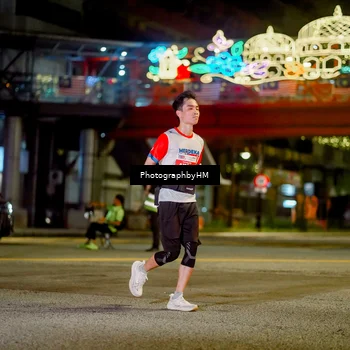 Runner Photo 4543748