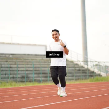 Runner Photo 4543843