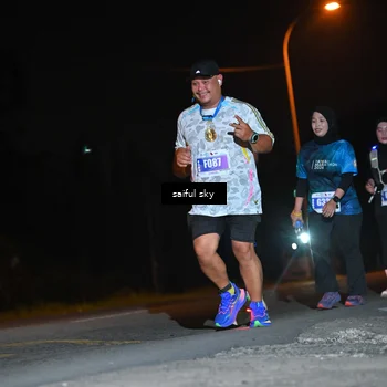 Runner Photo 4543844