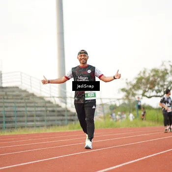 Runner Photo 4543853