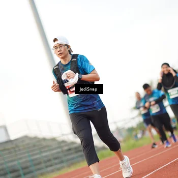 Runner Photo 4544025