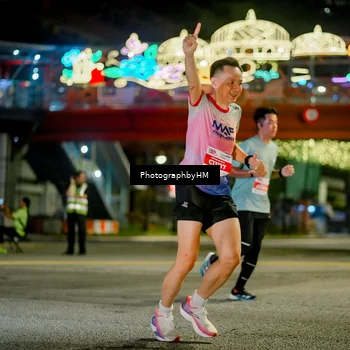 Runner Photo 4544032
