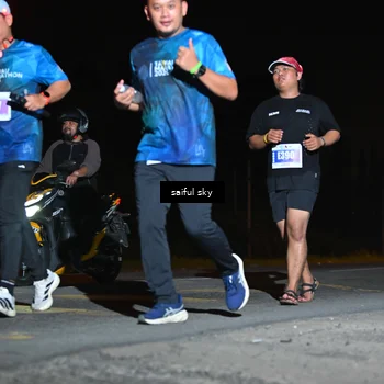 Runner Photo 4544053
