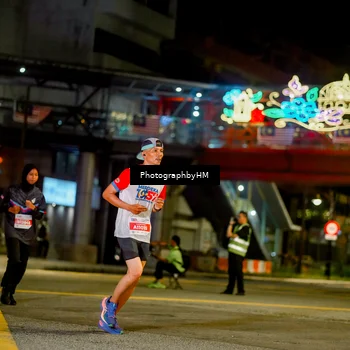 Runner Photo 4544062