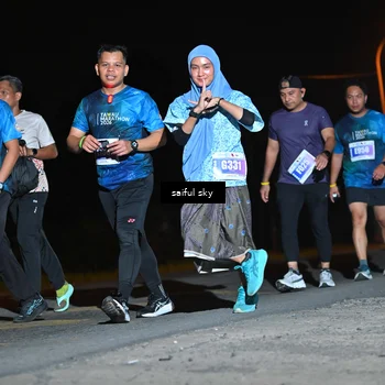 Runner Photo 4544075