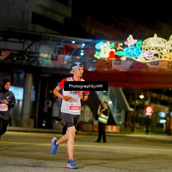 Runner Photo 4544079