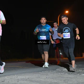 Runner Photo 4544340