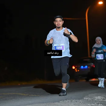 Runner Photo 4544393