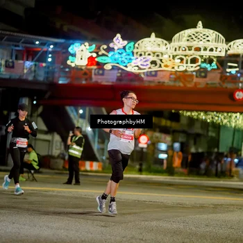 Runner Photo 4544406