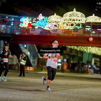 Runner Photo 4544416