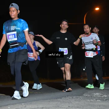 Runner Photo 4544509