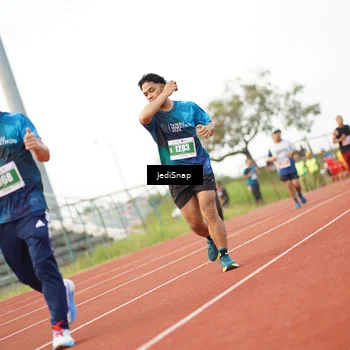 Runner Photo 4544657