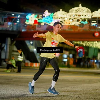 Runner Photo 4544665