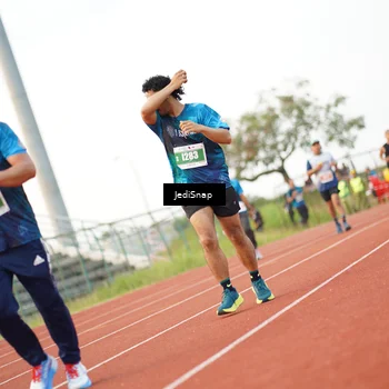 Runner Photo 4544675