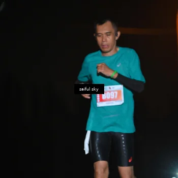 Runner Photo 4544699