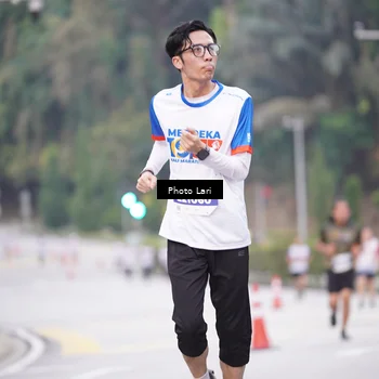 Runner Photo 4544705