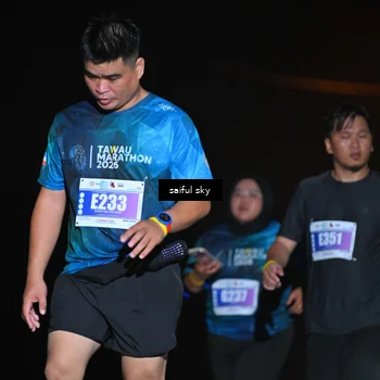 Runner Photo 4544717