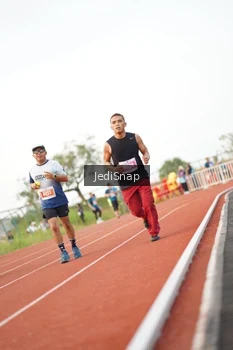 Runner Photo 4544722