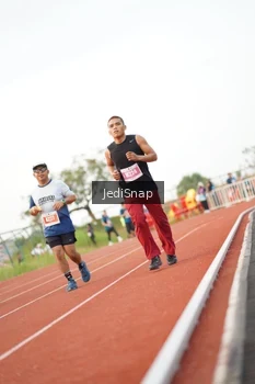 Runner Photo 4544730