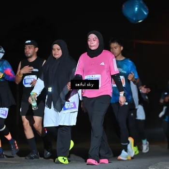 Runner Photo 4544757