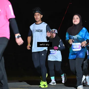 Runner Photo 4544765