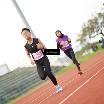 Runner Photo 4544799