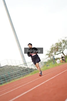 Runner Photo 4545053