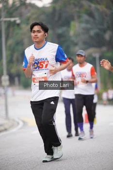 Runner Photo 4545079