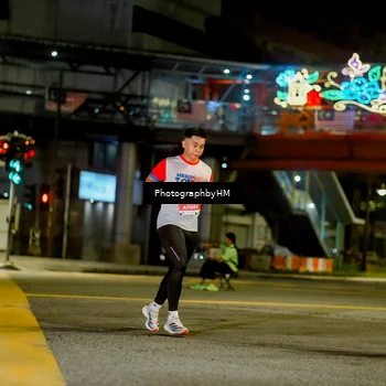 Runner Photo 4545173