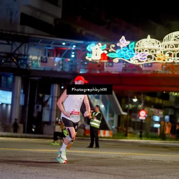 Runner Photo 4545218