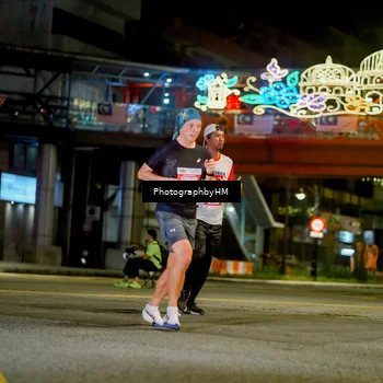 Runner Photo 4545265