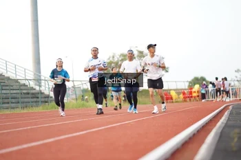 Runner Photo 4545304