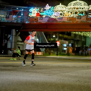 Runner Photo 4545377