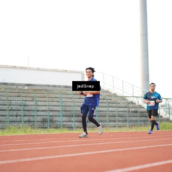 Runner Photo 4545388