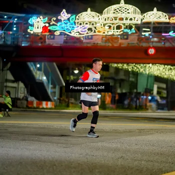 Runner Photo 4545397