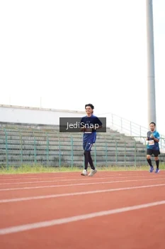 Runner Photo 4545399
