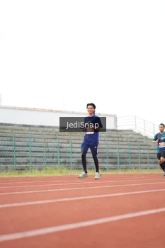Runner Photo 4545408